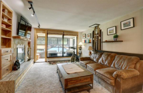 MP615S and MP617H Mountain Plaza 1BR 2BA Hot Tub condo